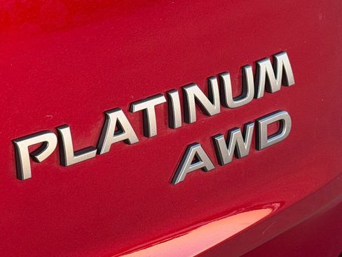 Certified 2026 Nissan Rogue Platinum AWD/4WD image 11