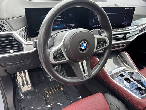 Used 2024 BMW X6 M60i AWD/4WD image 11