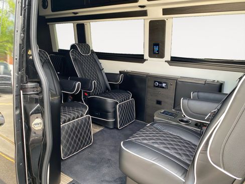 Used 2022 Mercedes-Benz Sprinter 3500 image 17