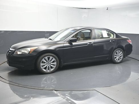 Used 2011 Honda Accord EX-L image 4