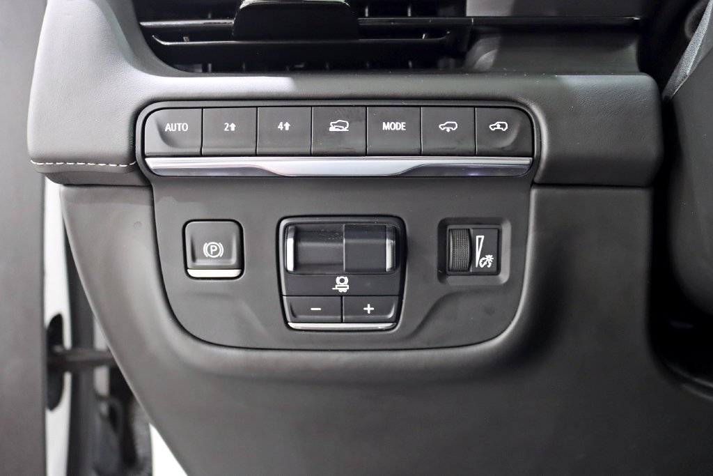 Used 2023 Cadillac Escalade Sport Platinum AWD/4WD image 17