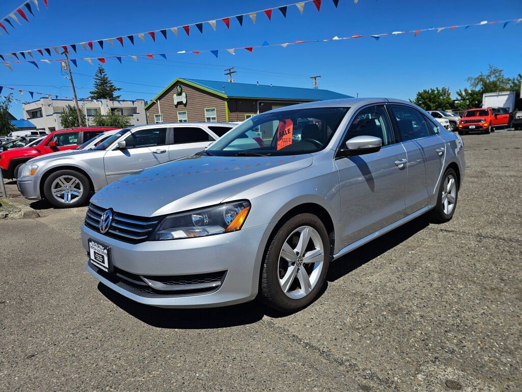 Used 2014 Volkswagen Passat 1.8T SE FWD image 3