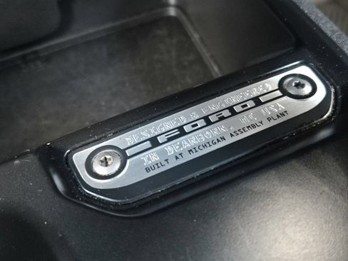 Used 2024 Ford Bronco Black Diamond image 25