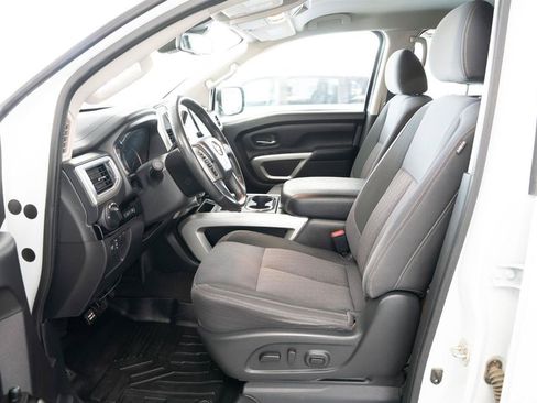 Used 2021 Nissan Titan SV w/ SV Convenience Package AWD/4WD image 20