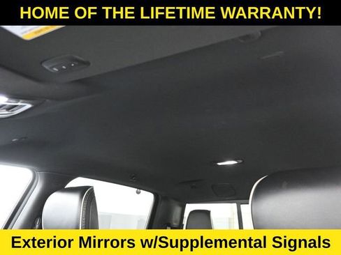 Used 2022 RAM 1500 Laramie w/ Sport Appearance Package image 43