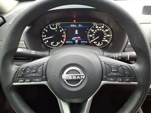 Certified 2023 Nissan Altima 2.5 SV image 14