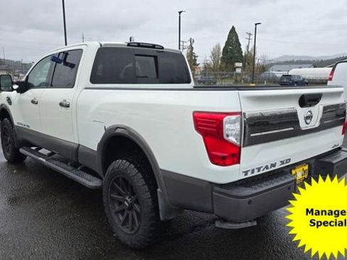 Used 2019 Nissan Titan Platinum Reserve w/ Platinum Utility Package image 6