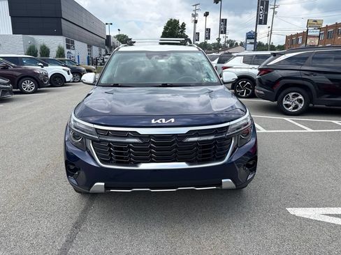 Certified 2024 Kia Seltos S AWD/4WD image 2