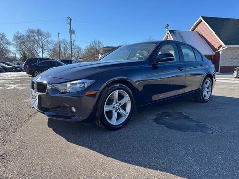 Used 2014 BMW 320i xDrive Sedan image 10