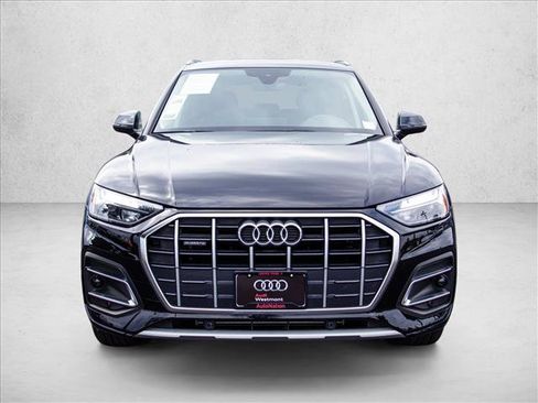 Used 2021 Audi Q5 2.0T Premium w/ Convenience Package AWD/4WD image 2