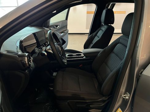 Used 2025 Chevrolet Equinox LT FWD image 27