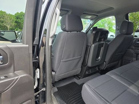 Used 2023 Chevrolet Silverado 1500 Custom Trail Boss AWD/4WD image 17