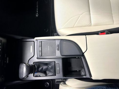 Used 2022 Lexus ES 350 Ultra Luxury image 23