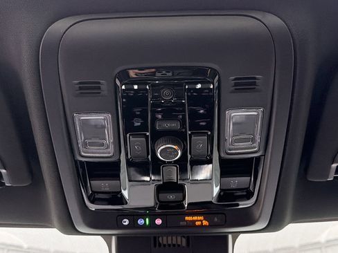 Used 2026 GMC Yukon XL Denali w/ Sun & Power Step Package AWD/4WD image 33