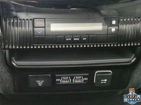 Used 2023 Jeep Wagoneer L Series II image 22