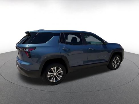 Used 2025 Chevrolet Equinox LT FWD image 15