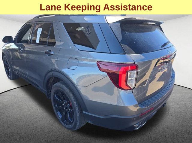 Used 2024 Ford Explorer ST w/ Technology Package AWD/4WD image 10