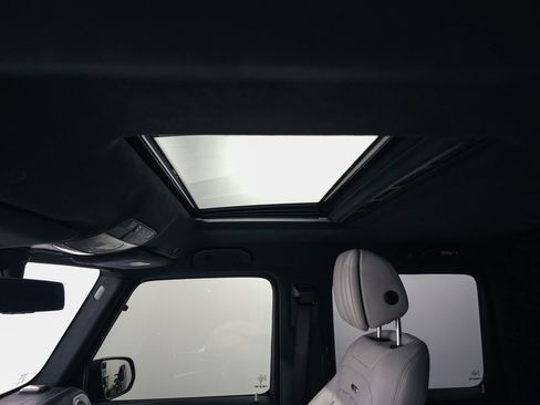 Used 2024 Mercedes-Benz G 63 AMG 4MATIC image 24