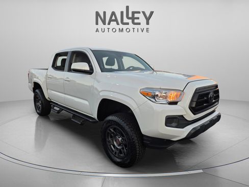 Used 2021 Toyota Tacoma SR w/ SR Convenience Package image 7