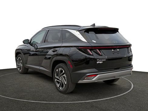 Certified 2025 Hyundai Tucson Limited image 3