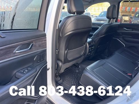 Used 2023 Jeep Grand Cherokee 4WD 4xe w/ Luxury Tech Group II image 10