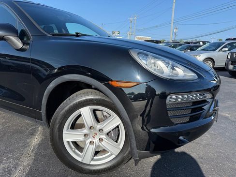 Used 2012 Porsche Cayenne image 53