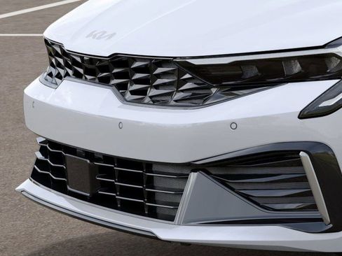 New 2025 Kia K5 EX image 12