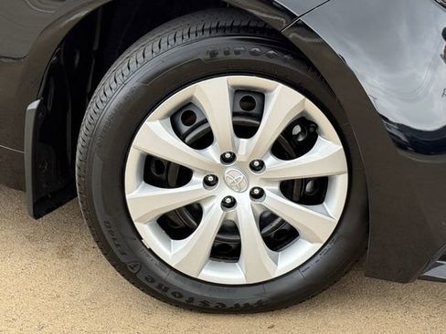 Used 2026 Toyota Corolla LE image 2