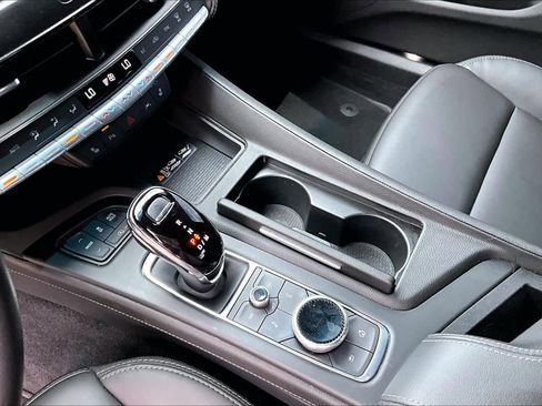 Used 2023 Cadillac CT5 Luxury w/ Cold Weather Package RWD image 17