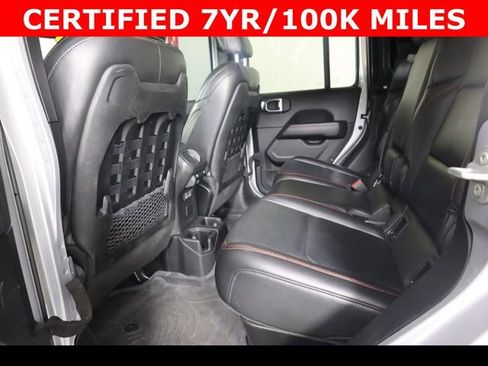 Used 2022 Jeep Gladiator Rubicon w/ Trailer Tow Package AWD/4WD image 14