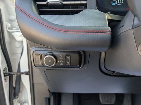 Used 2025 Ford Explorer ST-Line w/ Premium Package RWD image 20