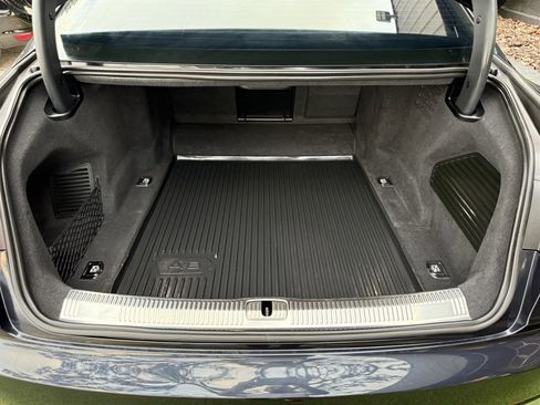 Used 2019 Audi A8 L 3.0T w/ Luxury Package image 39