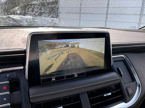 Used 2021 GMC Yukon XL SLT image 20