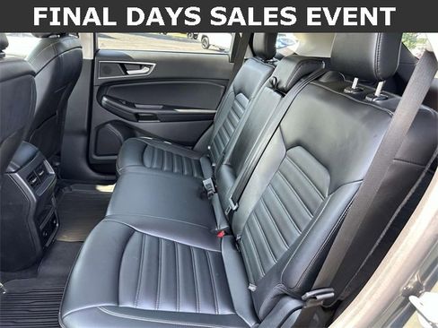 Used 2024 Ford Edge SEL w/ Convenience Package image 12