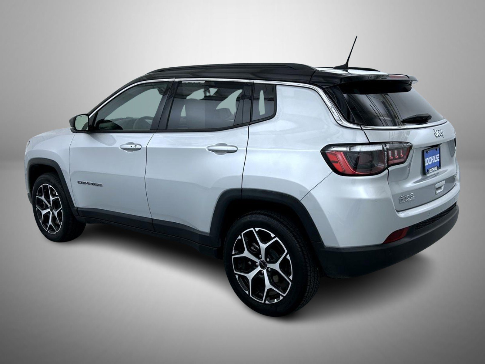 Certified 2025 Jeep Compass Limited AWD/4WD image 7