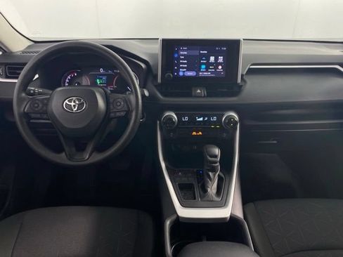 Used 2024 Toyota RAV4 XLE w/ Convenience Package FWD image 24