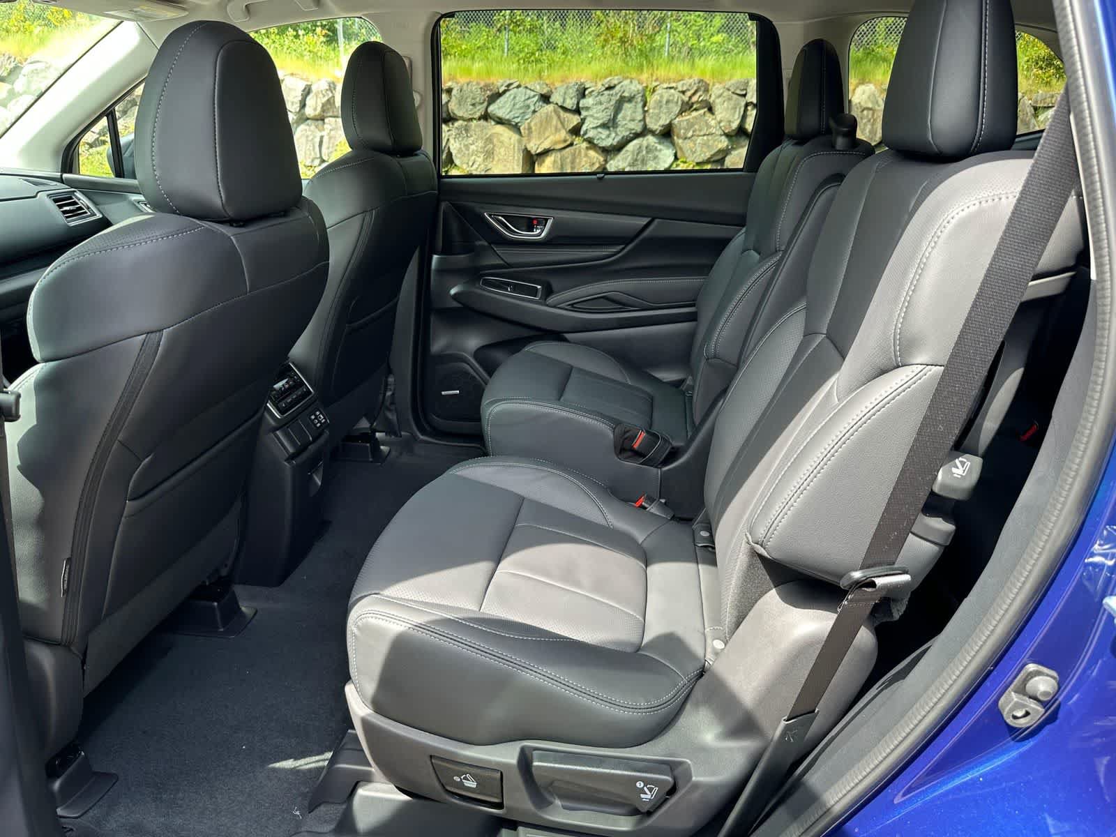 New 2026 Subaru Ascent Limited AWD/4WD image 11