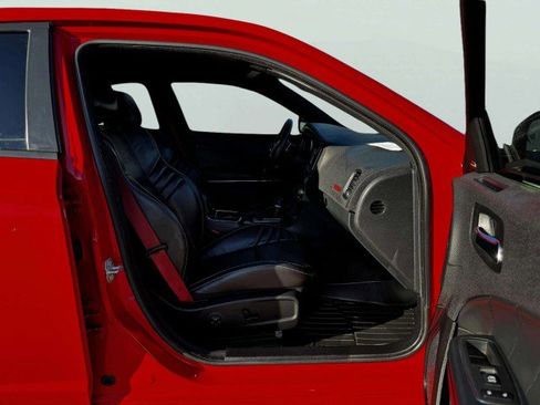 Used 2018 Dodge Charger SRT Hellcat w/ Harman/Kardon Audio Group image 46