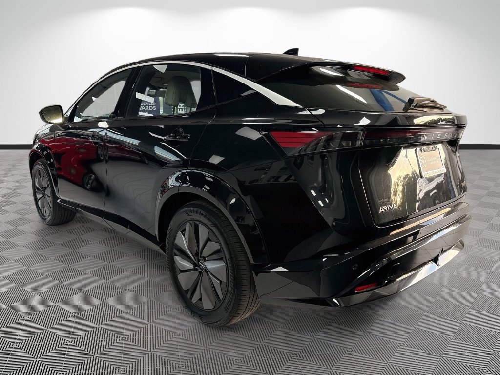 Used 2023 Nissan Ariya FWD image 8