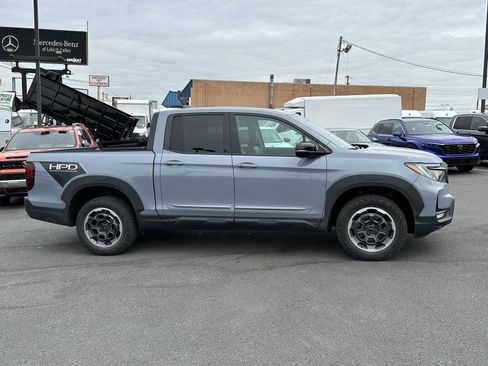 Used 2024 Honda Ridgeline Black Edition image 9