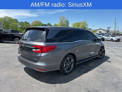 Used 2023 Honda Odyssey Elite image 4