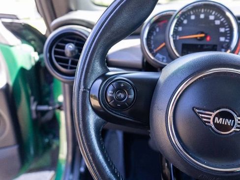 Used 2020 MINI Cooper 2-Door Hardtop image 36