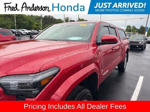 Used 2025 Toyota Tacoma SR5 RWD image 11