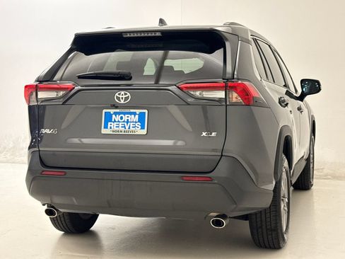 Used 2024 Toyota RAV4 XLE FWD image 9
