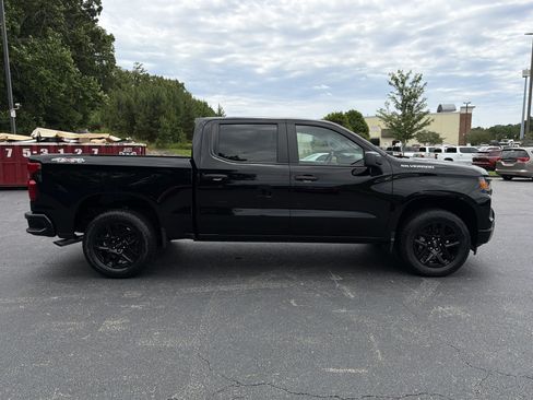 Used 2026 Chevrolet Silverado 1500 Custom w/ Turbomax Blackout Package AWD/4WD image 4