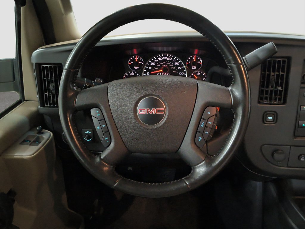 Used 2020 GMC Savana 3500 Extended w/ Driver Convenience Package RWD image 15