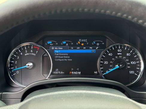 Used 2019 Ford Expedition XLT w/ Equipment Group 202A RWD image 18