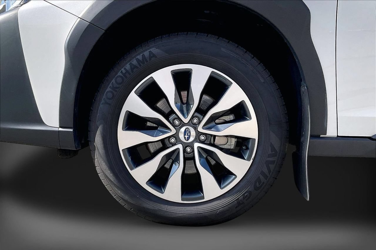 Used 2024 Subaru Outback Limited AWD/4WD image 34