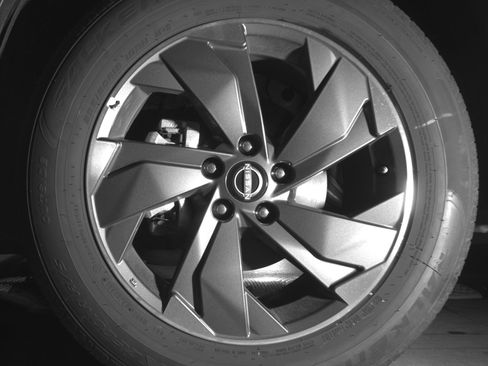 Used 2025 Nissan Rogue SV image 12