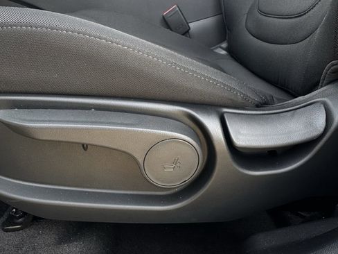 New 2026 Hyundai Tucson SE image 22